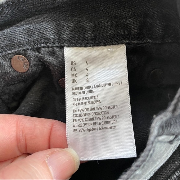 American Eagle Frayed Hem Distressed Mom Short Washed Black 4 - Picture 4 of 7